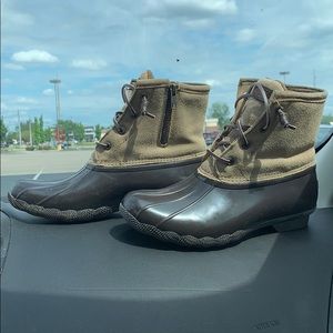 Sperry duck boots
